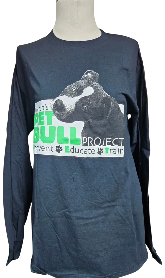 A long sleeve t-shirt with a picture of a gorilla.